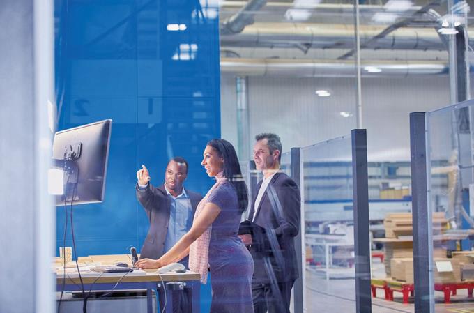 Deloitte recomienda a empresas liderar negocios sociales
