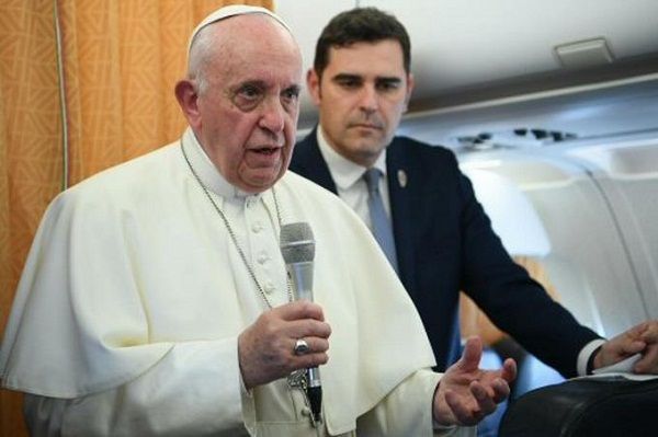 El papa revela la falta de acuerdo sobre una posible creación de diaconisas