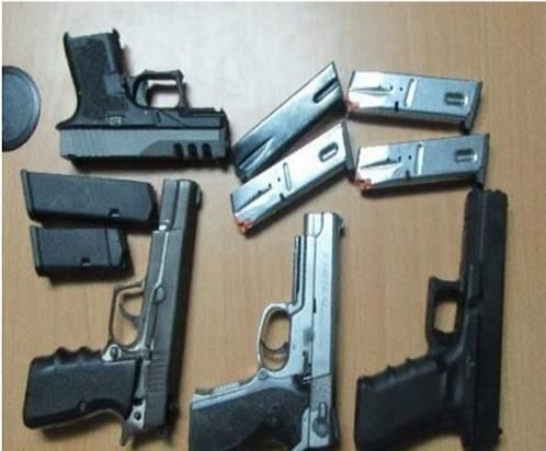 Vuelven a apresar a “Julito Kilo” y le incautan cinco armas de fuego