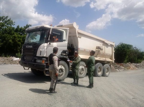 El Senpa realiza un amplio operativo en ríos de Nizao