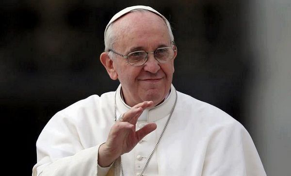 El papa pide que la gesta de la Luna anime a progresar en el planeta Tierra