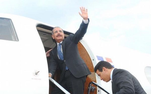 Danilo viaja a Panamá para participar en la toma de posesión