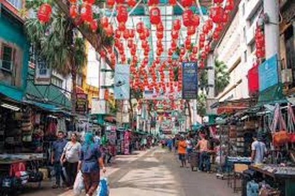 China hará más sencillas las solicitudes de residencia permanente para más talentos extranjeros