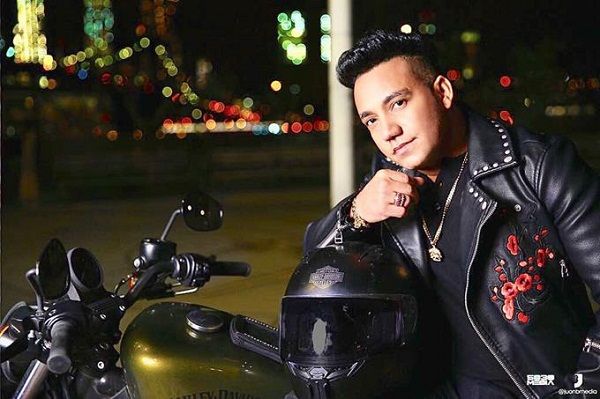 Elvis Martínez, recuerda sus días cuando era panadero