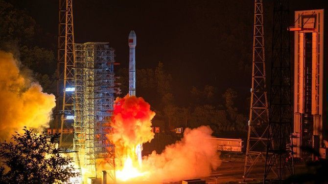 Lanzados dos satélites de navegación chinos Beidou
