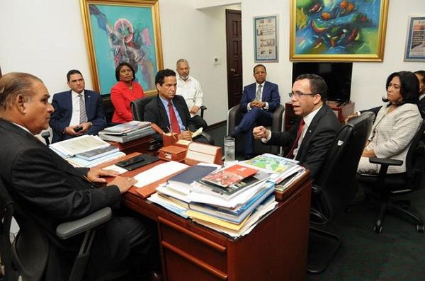 El domingo se elegirá el As del danilismo
