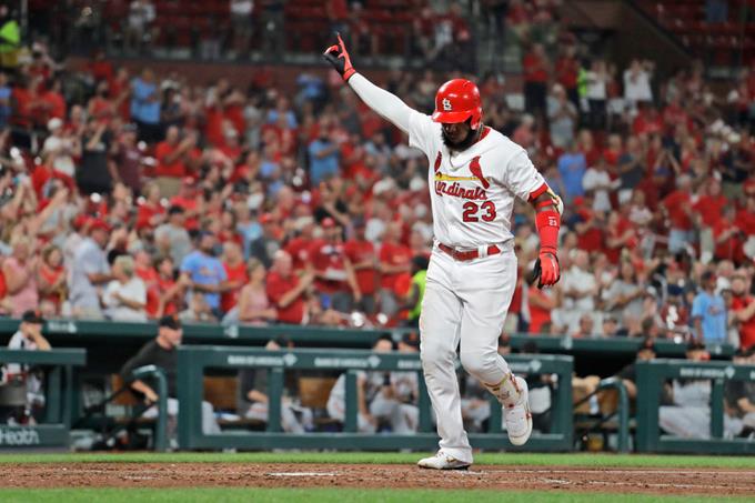 Ozuna da su jonrón 28 e impulsa 4, SL triunfa