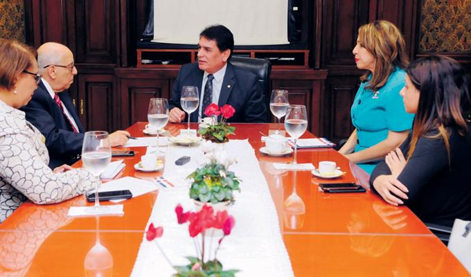 Paraguay quiere establecer un centro de distribución del Mercosur en RD