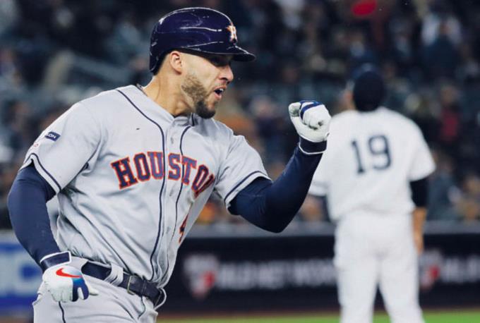 Los Astros ganan y se acercan a Serie Mundial
