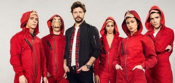 «La casa de papel» arrasa en los XXI Premios Iris