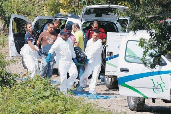 Encuentran otros 7 cadáveres baleados en México