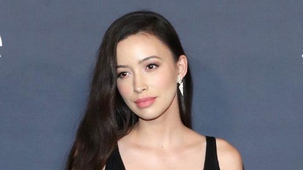 Netflix confirma que Christian Serratos interpretará a Selena