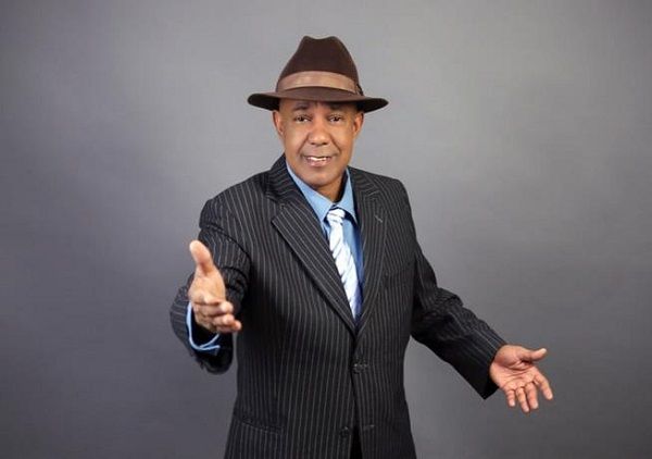 Ray Polanco vuelve a tono  navideño