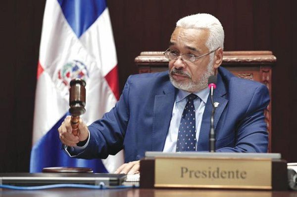 Diputados aprobaron ayer préstamos para transporte