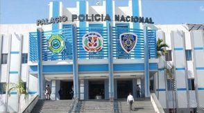 Dos policías mueren tras chocar motocicleta con una vaca mientras patrullaban en Nagua