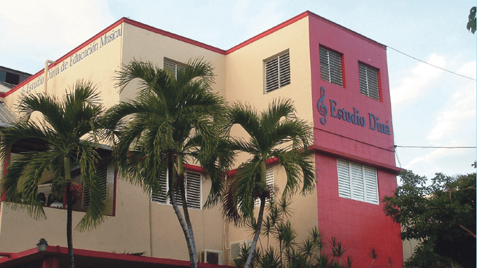 Consternación artística por cierre de tradicional escuela dominicana de música