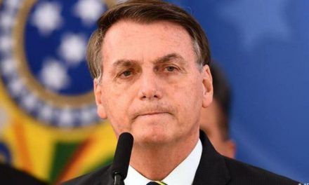 Bolsonaro dice que Argentina aprobó el asesinato al despenalizar el aborto
