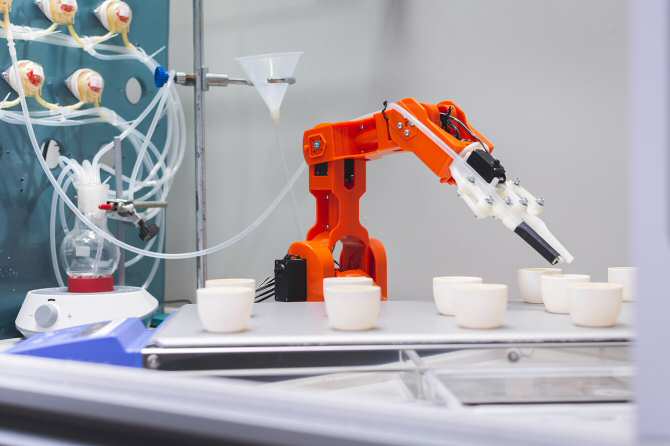 Inteligencia artificial para acelerar la identificación de nuevos materiales capaces de almacenar energía