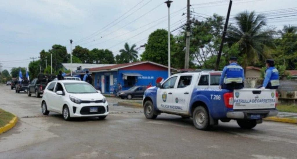 Detienen en Honduras a cinco cubanos y tres presuntos traficantes de personas