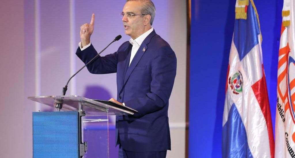 Presidente Abinader pasa balance este lunes a sus cinco meses de gobierno; también proyectará metas
