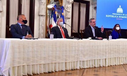 Gobierno anuncia construirá 60 mil viviendas en cuatro años