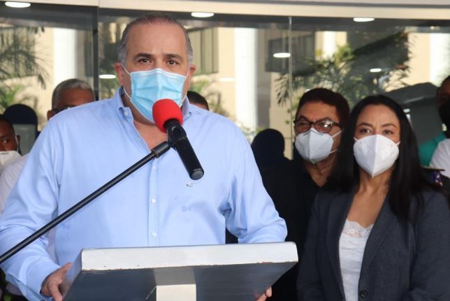 Ayuntamiento de Nagua y senador Alexis Victoria adoptan nuevas medidas por COVID-19