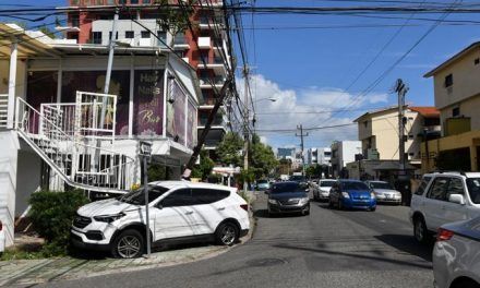 Narco escapa en medio de un tiroteo con agentes antidrogas