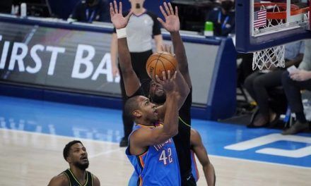 All Horford tuvo su mejor noche de la temporada, con 26 puntos, 8 rebotes y 7 asistencias