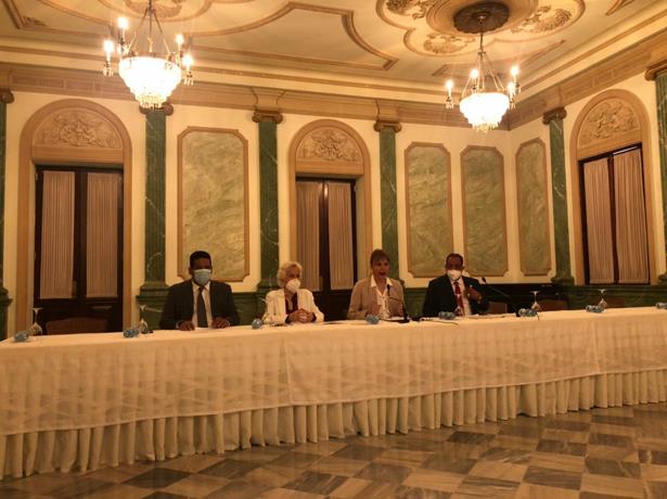 Gobierno publicará los montos que paga cada mes a las instituciones