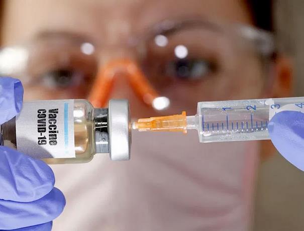 Comienza la vacunación contra Covid en el hospital Ramón de Lara
