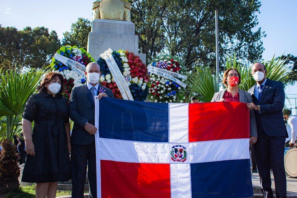 Alcaldía de San Cristóbal celebra el 205 aniversario natalicio de Mella