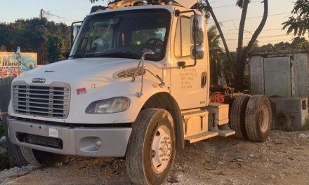Apresan hombre por alegada compra de camión con cheque sin fondos en Sánchez Ramírez