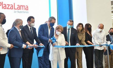 Abinader inaugura sucursal de Plaza Lama