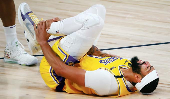 Jokic y Campazzo destrozan a Lakers que tiemblan por lesión de Davis