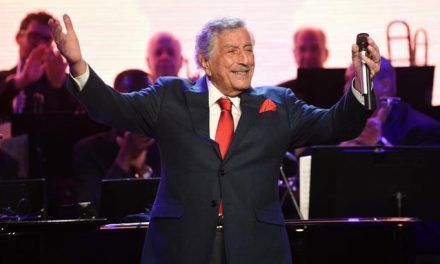 Tony Bennett padece de Alzheimer