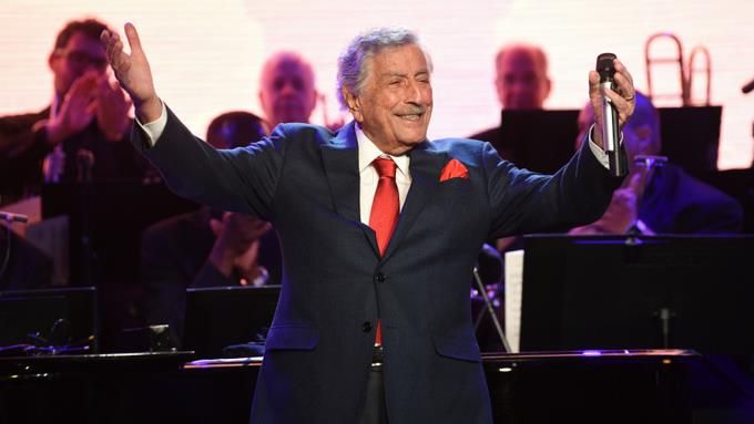 Tony Bennett padece de Alzheimer