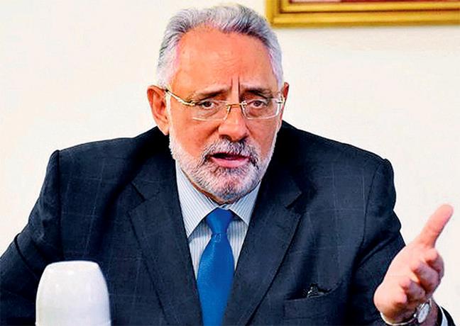 Vitelio iría por un tercer período al frente de Lidom