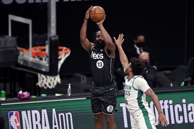 Kyrie Irving dio un recital con 40 puntos en el triunfo de los Nets