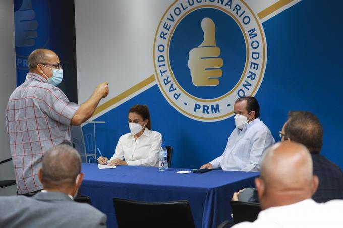 El 70% de la dirección ejecutiva del PRM, absorbida por el Estado