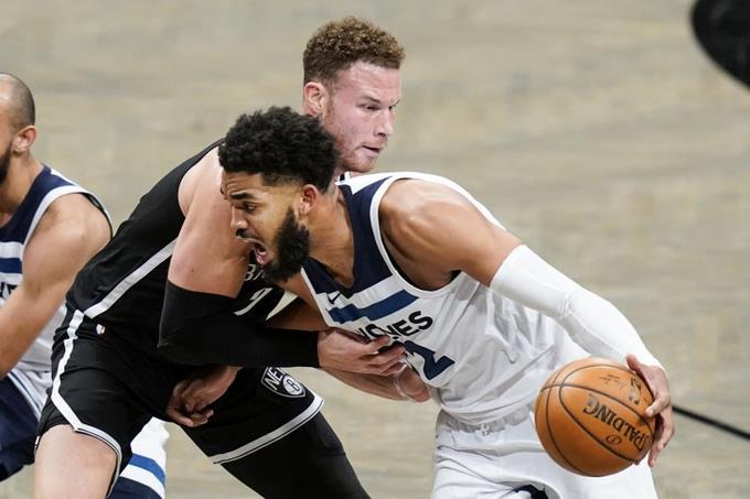 Karl Towns anota 31 puntos, toma 12 rebotes, pero Minnesota pierde de los Nets