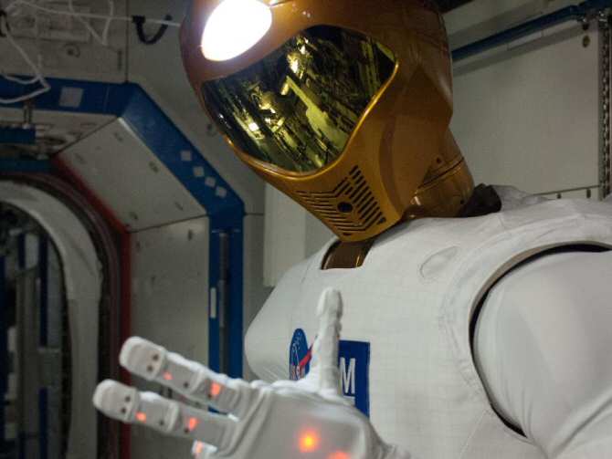 ¿La apariencia de un robot afecta a cómo juzgamos la ética de sus actos?