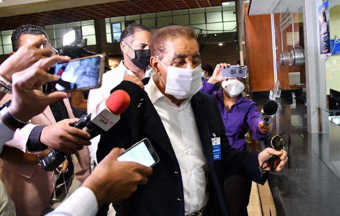 Diandino Peña vuelve a la Pepca para ser interrogado por acusación