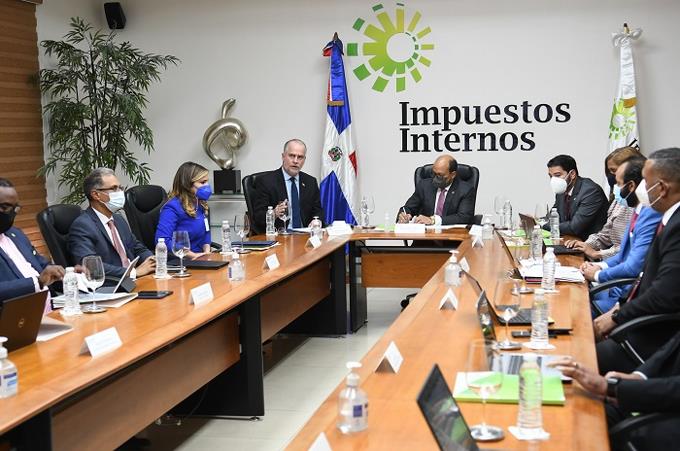 Imparten taller de Facturación Electrónica a 46 instituciones financieras