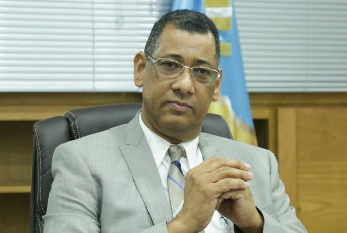 Legalizarán cien mil venezolanos se quedaron aquí