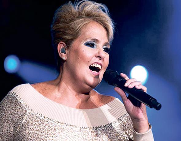 Lupita D’Alessio hará el sábado concierto virtual
