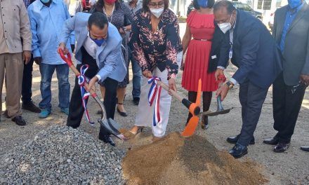 EGEHID inicia más de 40 obras en San Cristóbal como parte de labor social