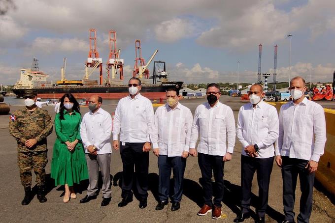 Se podrán escanear 100 contenedores por hora en Puerto de Haina