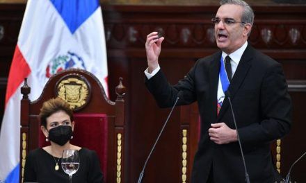 Varias de las obras anunciadas por Abinader no figuran en presupuesto