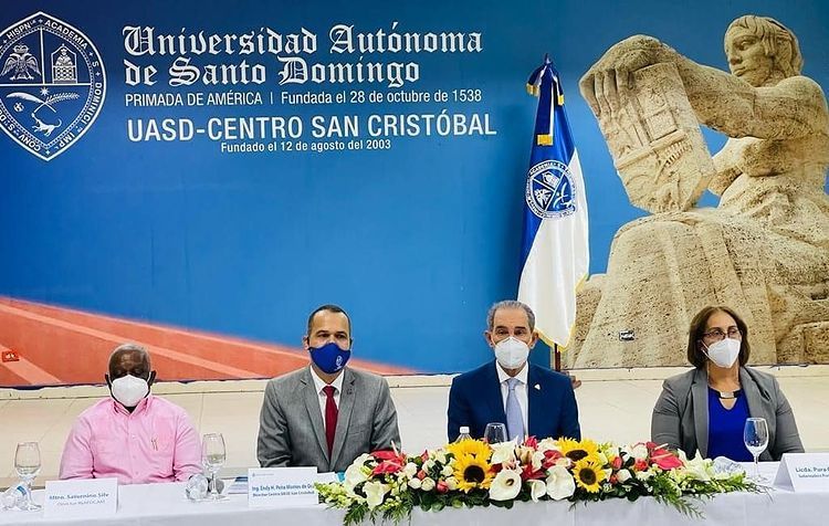 UASD- PROVINCIA SAN CRISTÓBAL PRESENTA PROYECTOS DE DESARROLLO EN BENEFICIO DE LOS ESTUDIANTES Y LOS MUNICIPIOS AL MINISTRO DEL MESCYT