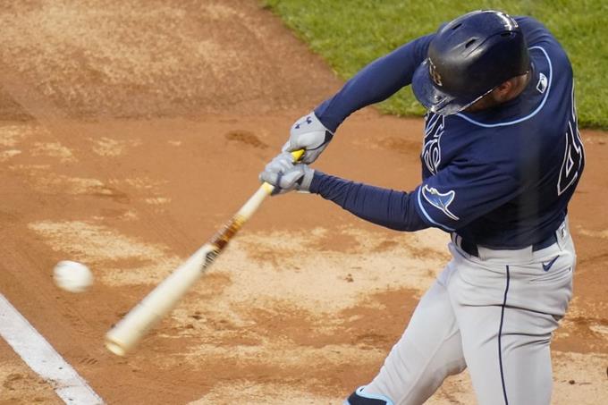 Rays dominan a Yanquis y desesperan al público